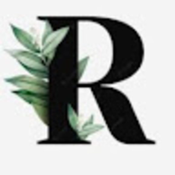 Meet your Posher, Rebecca - Picture 1 of 1